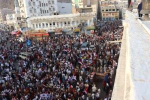 حضرموت تلبي دعوة الرئيس الزبيدي للاحتشاد في مليونية الثبات والتصعيد الشعبي.. "بيان"
