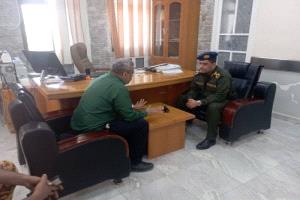 مدير أمن أبين يزور عددًا من المرافق العامة والخاصة في عاصمة المحافظة