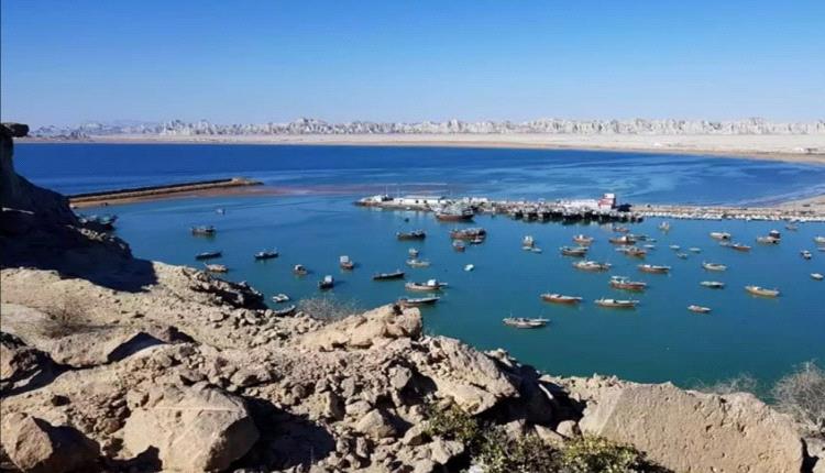 الحرس الثوري الإيراني: لا حصة للأجانب في هرمز وأي مغامرات أمريكية ستجابه برد حاسم