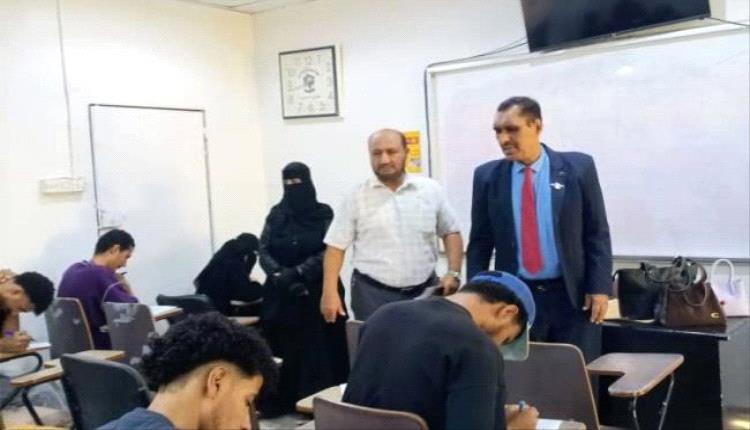 كلية اللغات والترجمة بجامعة عدن تدشن امتحانات الدور الثاني للعام الأكاديمي 2025–2026
