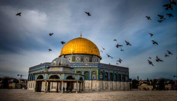 ائتلاف نتنياهو الحاكم يضغط لإغلاق المسجد الأقصى أمام المسلمين وإحكام السيطرة على الدخول اليومي