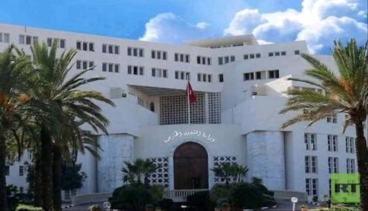 تونس تستدعي سفيرة باريس بعد مقابلة إعلامية لأحد المطلوبين للعدالة التونسية