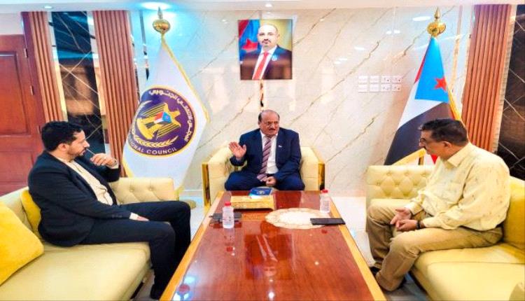 هرهرة يلتقي القائم بأعمال رئيس هيئة الشؤون الخارجية بالأمانة العامة

