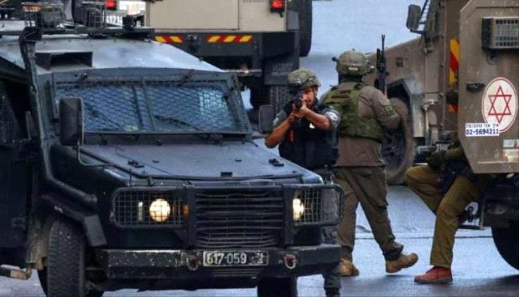 الاحتلال الإسرائيلي يهدم 3 منازل ويغلق إذاعة ويعتقل 14 فلسطينياً بالضفة الغربية
