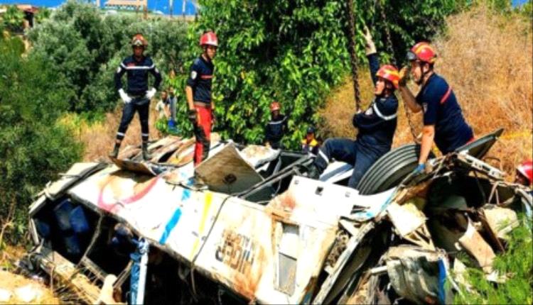 الرئيس الجزائري: العدالة ستضرب بيد من حديد بعد استكمال التحقيقات في حادث بومرداس