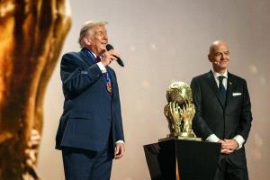 ترامب يعلن مقترحا جديدا لتنظيم كأس العالم