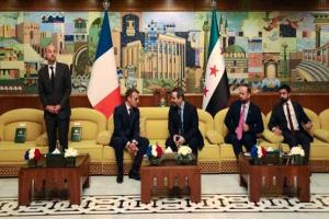 ماكرون يصل سوريا والشرع يرحب بدور فرنسا "البناء" في بلاده
