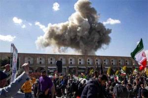 انفجارات متزامنة تهز محافظات إيرانية مع استمرار الضربات الأمريكية لليلة السابعة
