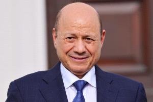 من الرياض القائد محسن عبيد على بيان رشاد العليمي.