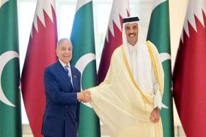 أمير قطر ورئيس وزراء باكستان يبحثان تطورات المنطقة ومحادثات أميركا وإيران