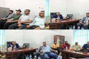 مدير البرنامج الوطني لمكافحة السرطان بوزارة الصحة والسكان يدشن وحدة علاج سرطان الطفل ويطلع على سير العمل بمركز الأورام بالمكلا 
