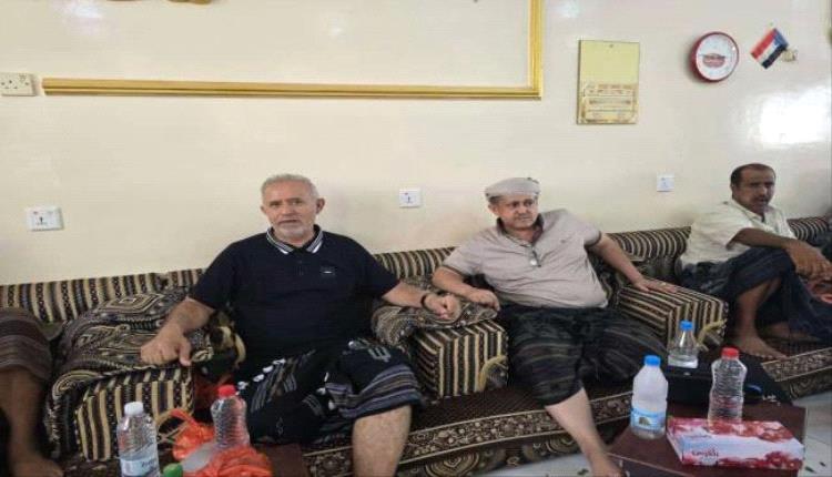 الحالمي يقدم واجب العزاء لرئيس الجالية الجنوبية في ولاية بفلّو الأمريكية بوفاة ولده شكري
