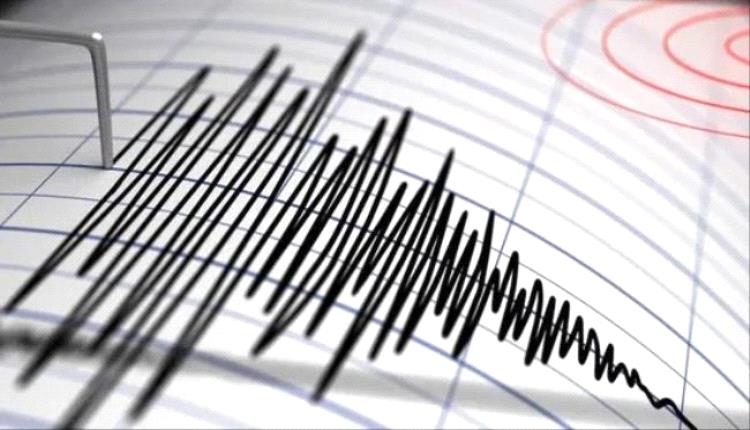 زلزال بقوة 7.8 يضرب الفلبين
