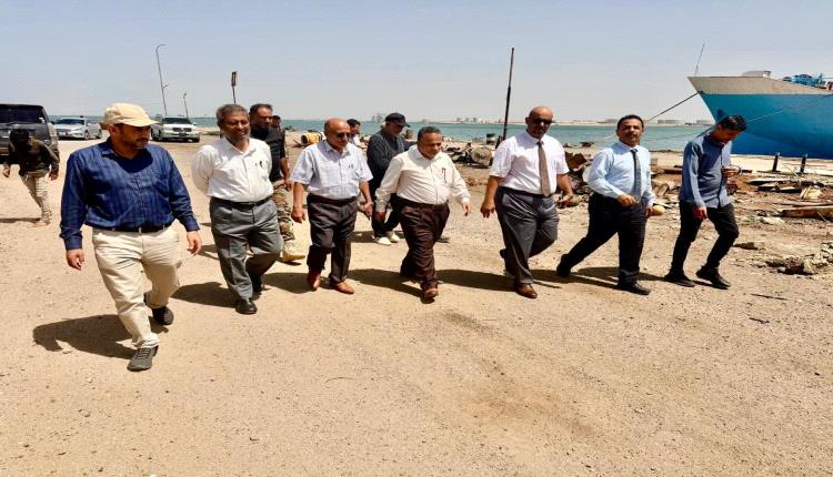 وزارة الزراعة والأسماك تناقش مع برنامج الأمم المتحدة الإنمائي التقدم المحرز في مشروع تأهيل ميناء الاصطياد بعدن