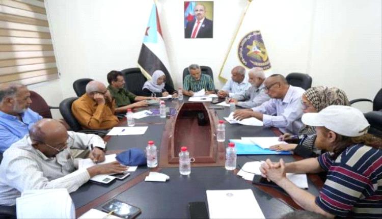 الهيئة الاقتصادية تؤكد مواصلة مواجهة التحديات الاقتصادية والخدمية..