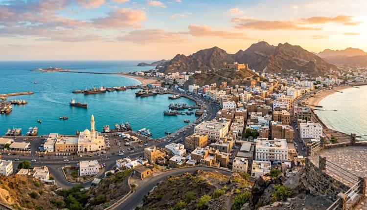 مدينة عدن مناراُ فكرياُ وأيقونة الزمان والمكان .. الصوت والإبداع ..