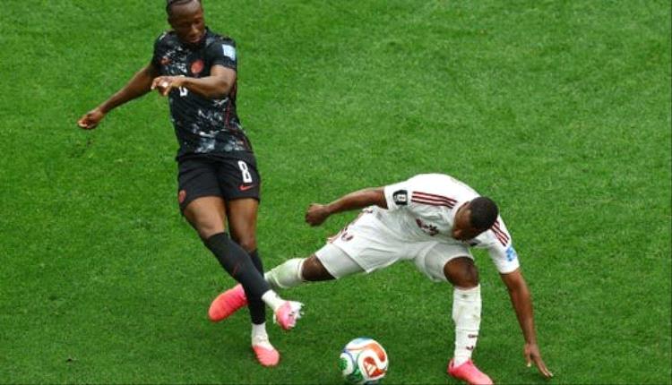 عقوبة مغلظة على ماديبو لاعب قطر بعد كسر قدم الكندي كوني