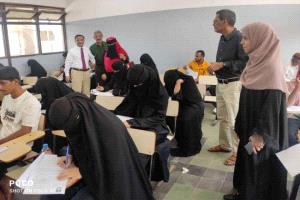 هيئة التعليم بالمجلس الانتقالي تتفقد سير الامتحانات بجامعة عدن
