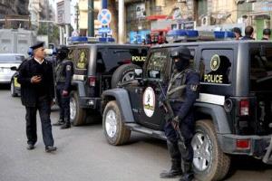 فيديو صادم لعملية بيع مخدرات يهز مصر.. والسلطات تتحرك