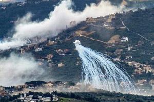 لبنان.. تحقيق "نيويورك تايمز": الفوسفور الأبيض الإسرائيلي يحرق المناطق المأهولة
