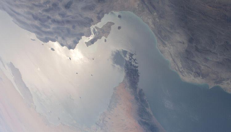 الحرس الثوري: الأمريكيون وشركاؤهم لا يحق لهم المرور عبر هرمز