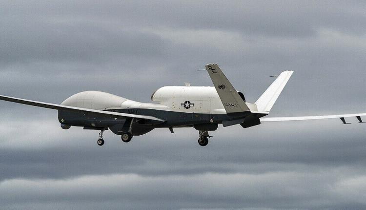 إيران.. تحليق طائرة استطلاع أمريكية قرب محطة "بوشهر" النووية