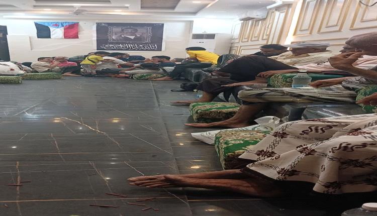 مدير عام مديرية صيرة يوافق مبدئيا على مقترح بتسمية جولة الفل بإسم الفقيد  انور اسماعيل