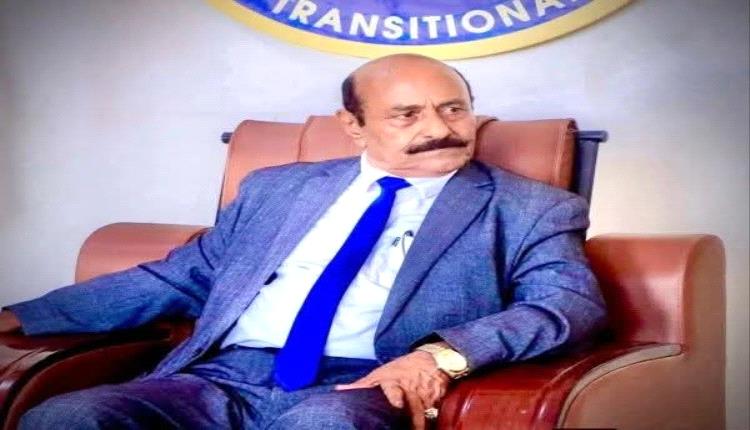 الشيخ لحمر بن لسود : لا وجود لما يسمى بالمقاومة الشعبية في شبوة ولقاء عتق لا يمثل أبناءها