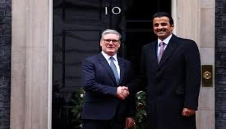 ستارمر يؤكد لأمير قطر تضامن بريطانيا بعد الهجمات الإيرانية