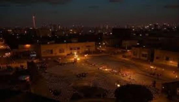 انقطاع الكهرباء في خرمشهر الإيرانية جراء غارات