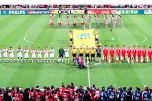 "أم المباريات".. كيف افتتح لاعبو إيران والولايات المتحدة مواجهتهم التاريخية في كأس العالم 1998؟