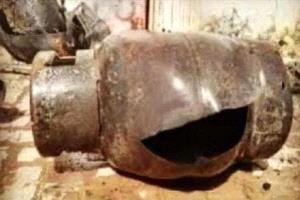 إصابة امرأة وطفلتها بانفجار أسطوانة غاز في عدن