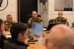 قائد المنطقة الشمالية الإسرائيلية: سنضرب "حزب الله" أينما وجد في لبنان