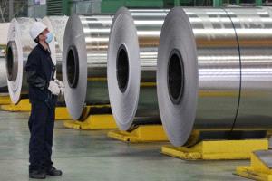 هندالكو الهندية تعلن القوة القاهرة وتوقف إنتاج الألمنيوم