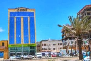 فضيحة صادمة في عدن: سحب مرتبات يناير لمنتسبي الأمن ومكافحة الإرهاب من بنك القطيبي يثير غضبًا واسعًا ومطالبات بالتحقيق