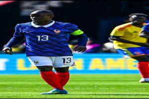 نغولو كانتي..الهدير الصامت..لاعب مثل نسمة هواء هادئة..يلطف الأجواء..وينثر حولها سعادة بغير تكلف..