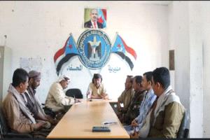 انتقالي المحفد يرفض استمرار إغلاق مقار المجلس في العاصمة عدن