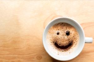 دراسة: تناول القهوة يوميا يخفض خطر الإصابة بالاضطرابات النفسية