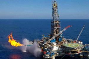 ضمن خطة الـ 100 بئر.. حفر بئرين جديدتين للغاز في البحر المتوسط بمصر