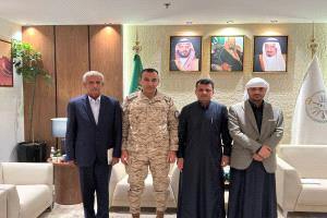 رئيس العمليات المشتركة بالتحالف العربي يتلقي قيادات جنوبية بارزة 