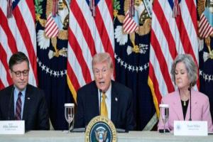 ترامب: ضربنا أكثر من 7000 هدف داخل إيران