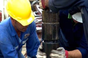 رئيس سيمنس يحذر من تباطؤ استثماري بظل أسعار الطاقة