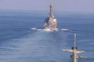 رايت: البحرية الأمريكية سترافق السفن بمضيق هرمز قريباً