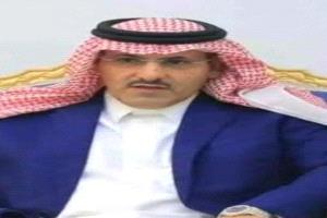 السفير السعودي باليمن محمد آل جابر طلع حاج وبياع مسابح
