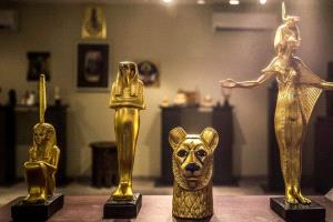 مصر تستعيد قطعا أثرية نادرة من إيطاليا 