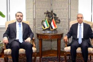 بدر عبد العاطي يعقد مباحثات مع نظيره السوري.. مصر تؤكد دعمها الكامل لسوريا