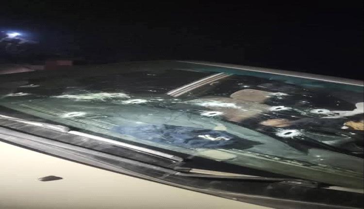 الحجوري من فنادق الرياض يأمر الشباب بالموت وأبناؤه يحرسون النفط فمن يدفع الثمن ومن يحصد الغنيمة؟