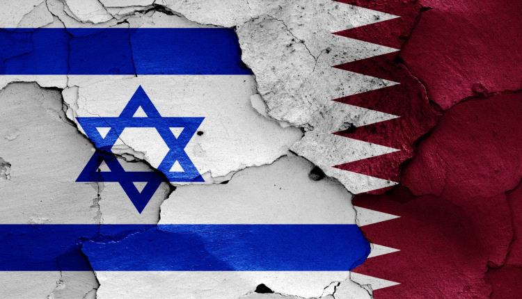وثائق تكشف تورط إسرائيل المباشر في تحويل أموال قطرية إلى غزة