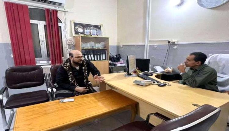 الجفري يتفقد مركز نقل الدم بساحل حضرموت لإسعاف جرحى هجوم شبوة
