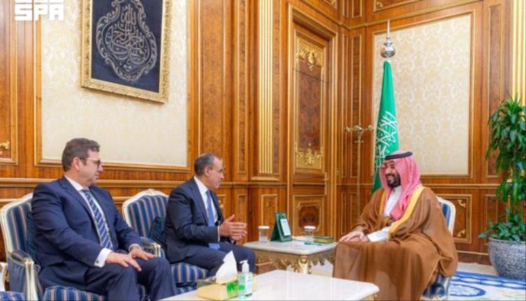 ولي العهد السعودي يتسلم رسالة خطية للملك سلمان من الرئيس المصري